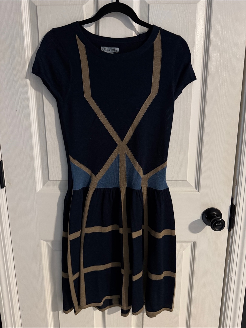 Womens Navy and Tan Patterned Sweater Dress Never Worn